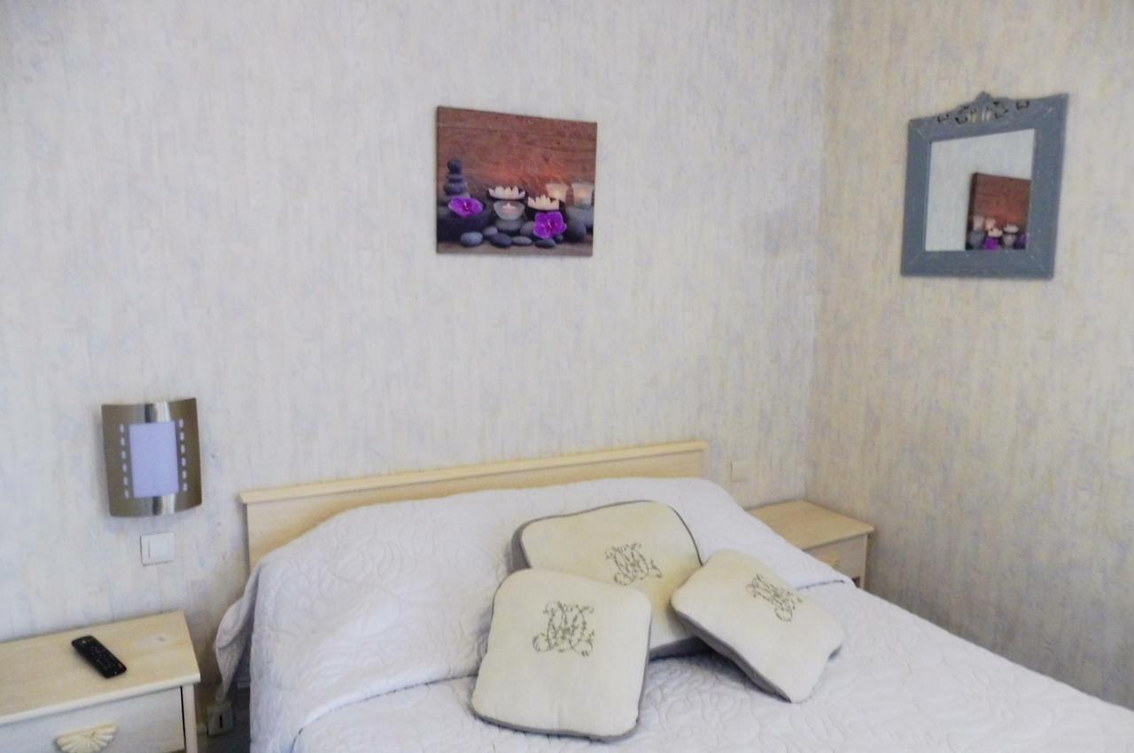 Le Colquin Hotel La Haye-du-Puits Kültér fotó